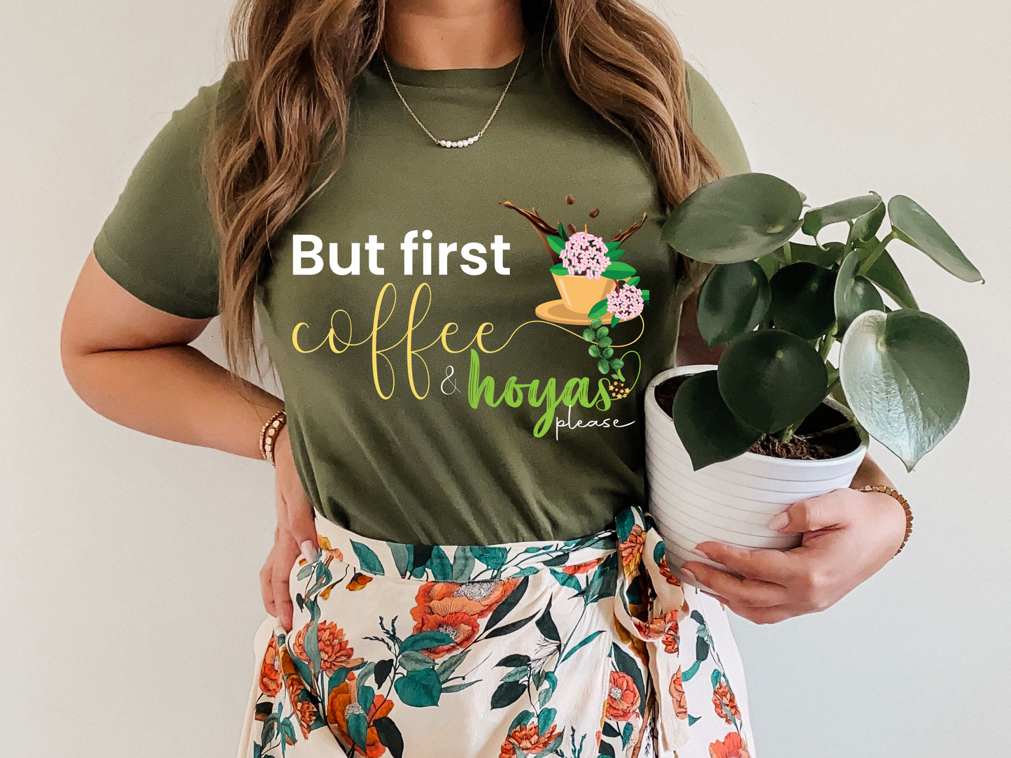 HOYAHOLIC BUT FIRST COFFEE & HOYAS PLEASE SHORT SLEEVE TEE