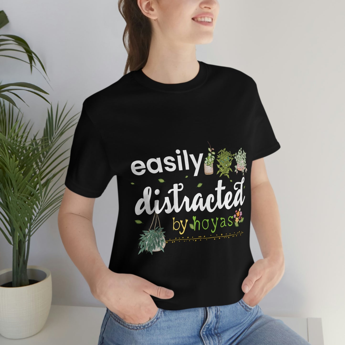 HOYAHOLIC EASILY DISTRACTED SHORT SLEEVE TEE