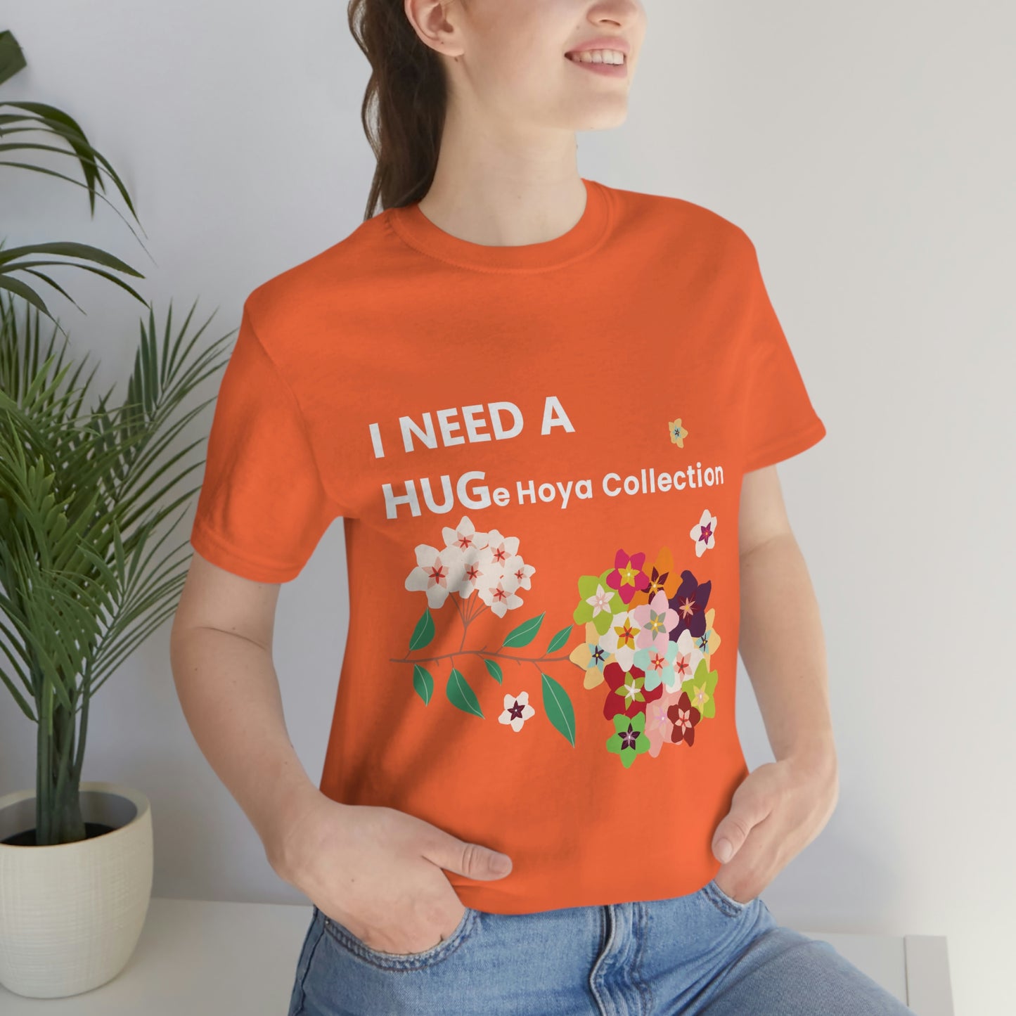 HOYAHOLIC I NEED A HUGE HOYA COLLECTION SHORT SLEEVE TEE
