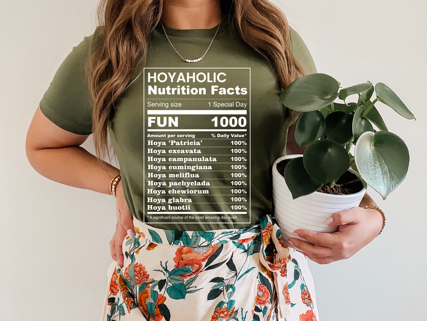 HOYAHOLIC NUTRITION FACTS SHORT SLEEVE TEE