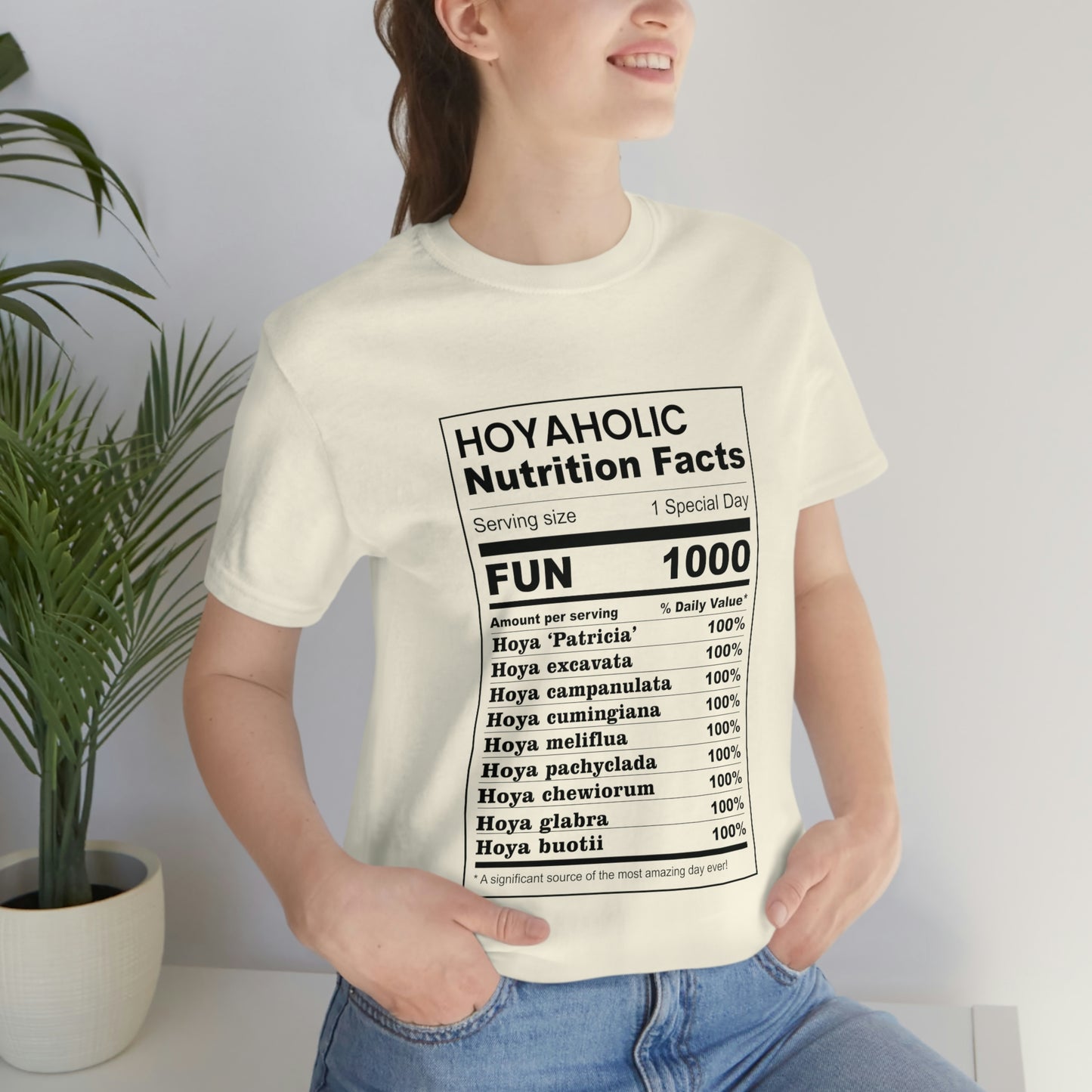HOYAHOLIC NUTRITION FACTS SHORT SLEEVE TEE
