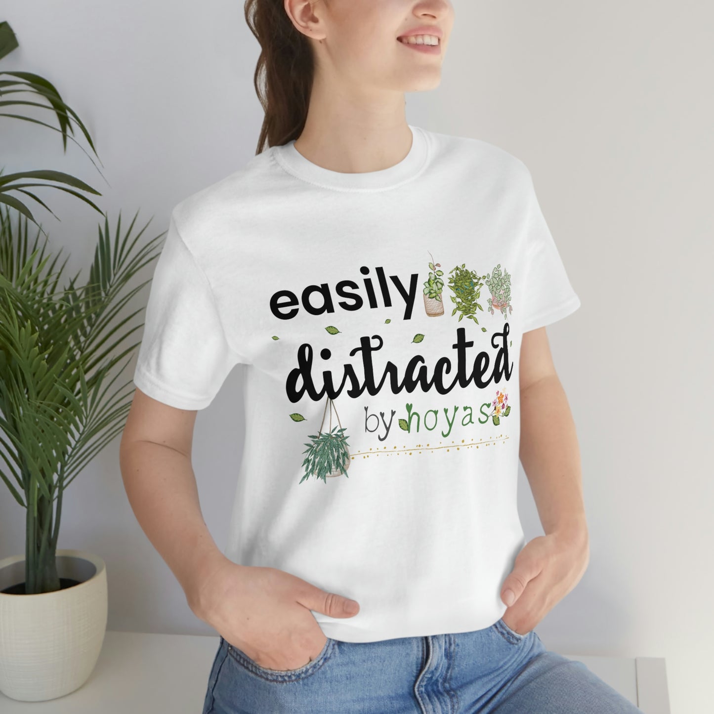 HOYAHOLIC EASILY DISTRACTED SHORT SLEEVE TEE
