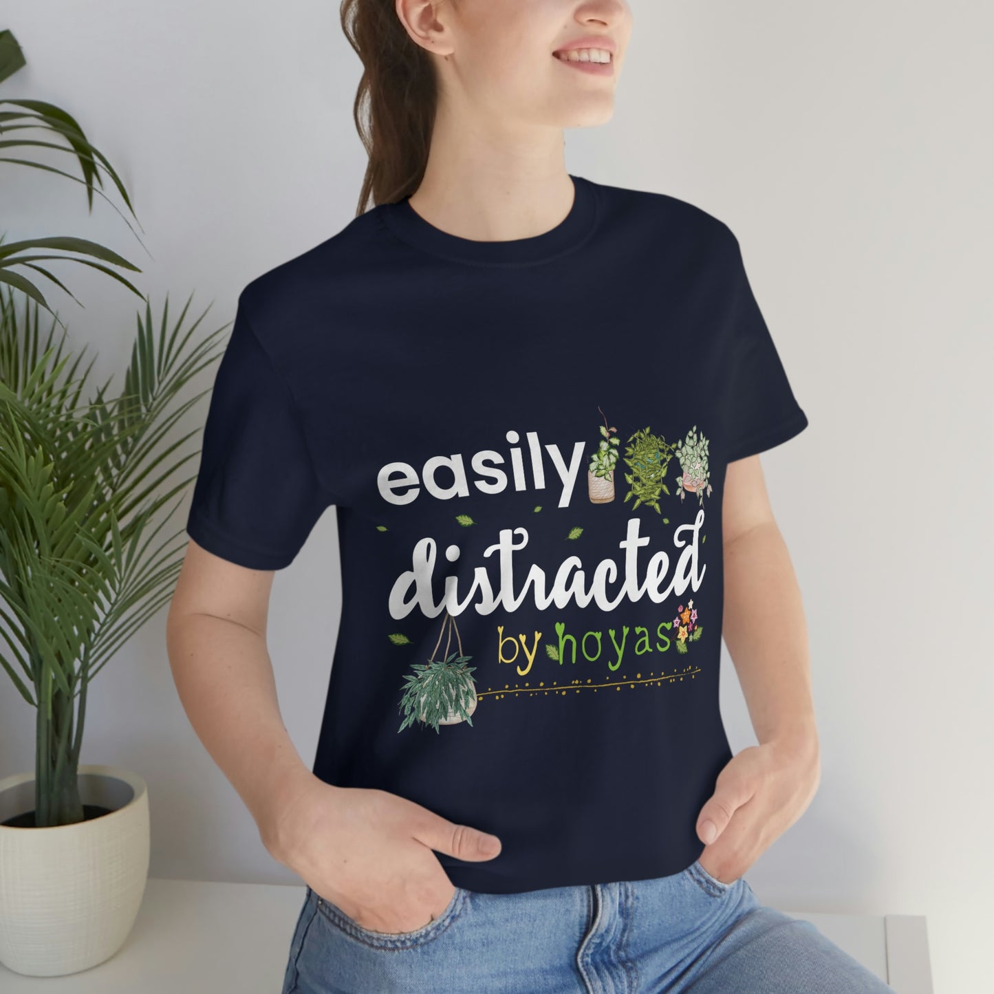 HOYAHOLIC EASILY DISTRACTED SHORT SLEEVE TEE